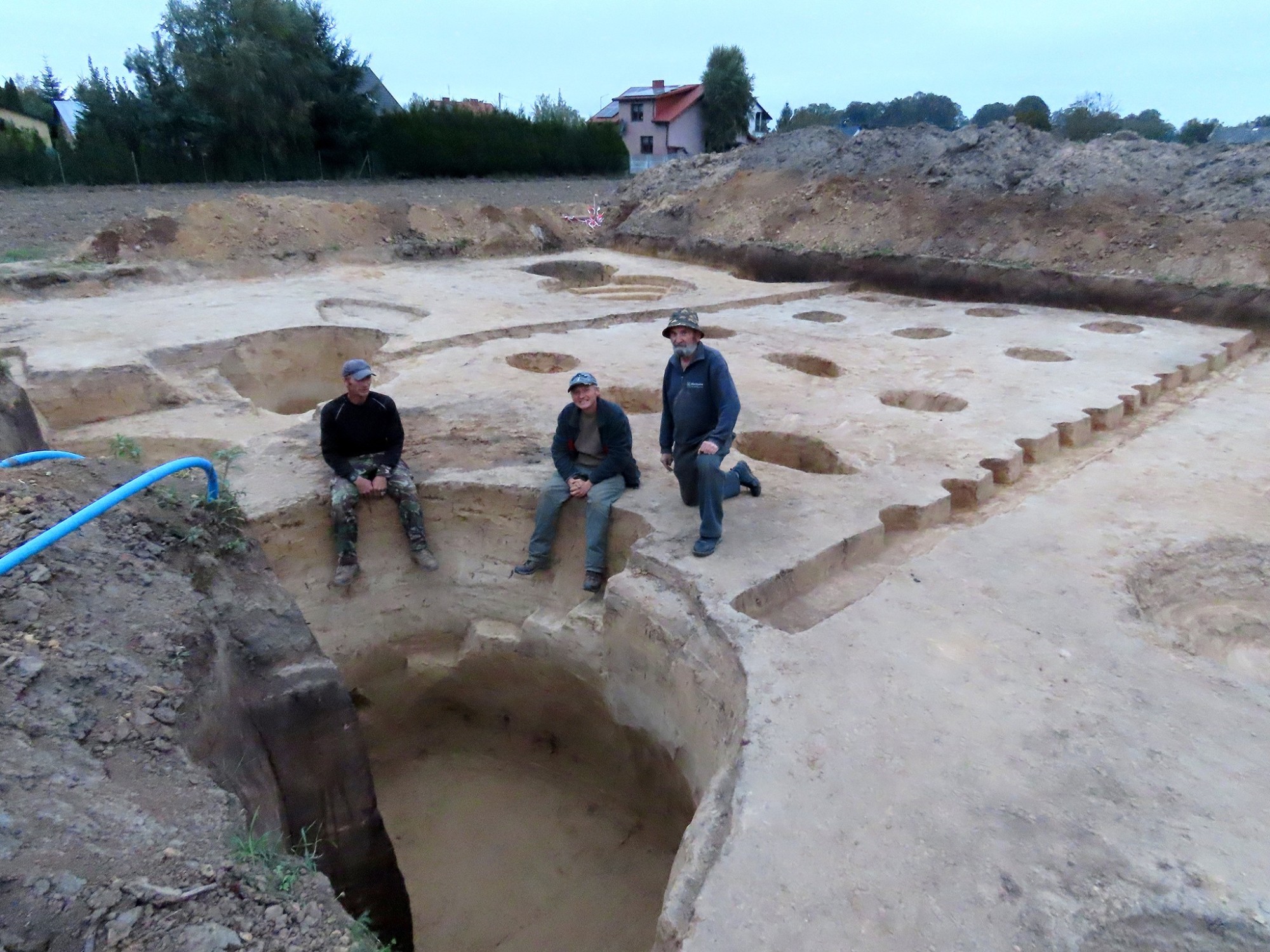 Ancient Settlement Unveiled In Poland Reveals Neolithic Longhouse Odd Ancient Settlement Unveiled In Poland Reveals Neolithic Longhouse Odd