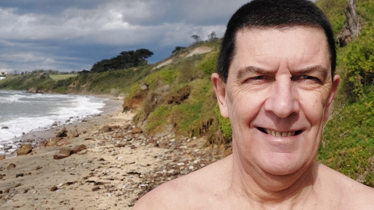 Exploring Male Naturism: Stunning Picture Collection