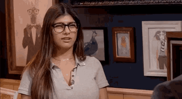 Mia Khalifa Cumshot GIF: Viral Sensation Explained