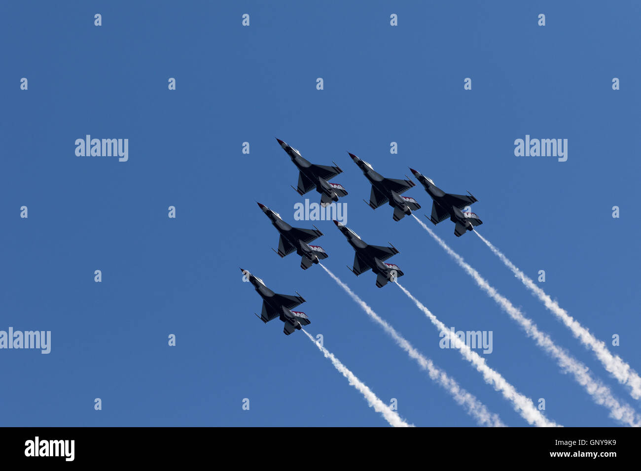New York City Usa May 23 U S Air Force Thunderbirds Team Performing New York City Usa May 23 U S Air Force Thunderbirds Team Performing