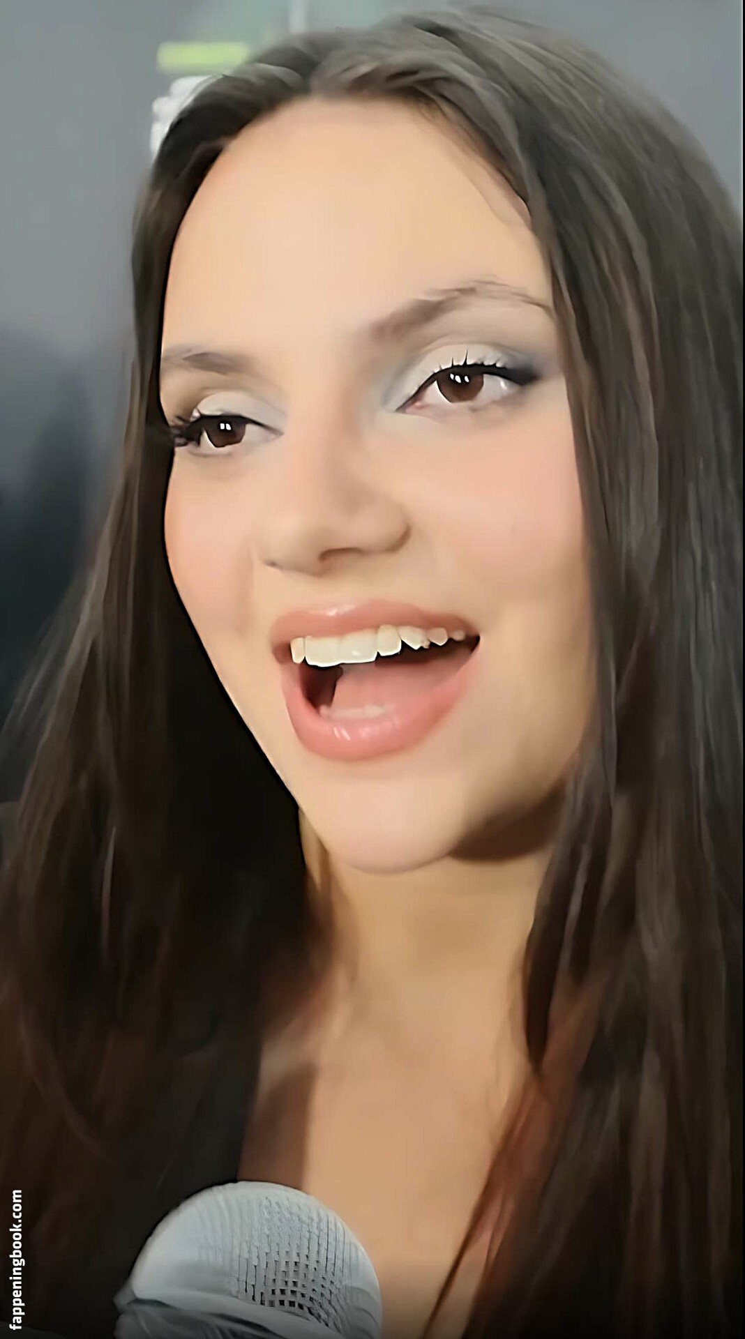 Picture Of Dafne Keen Picture Of Dafne Keen