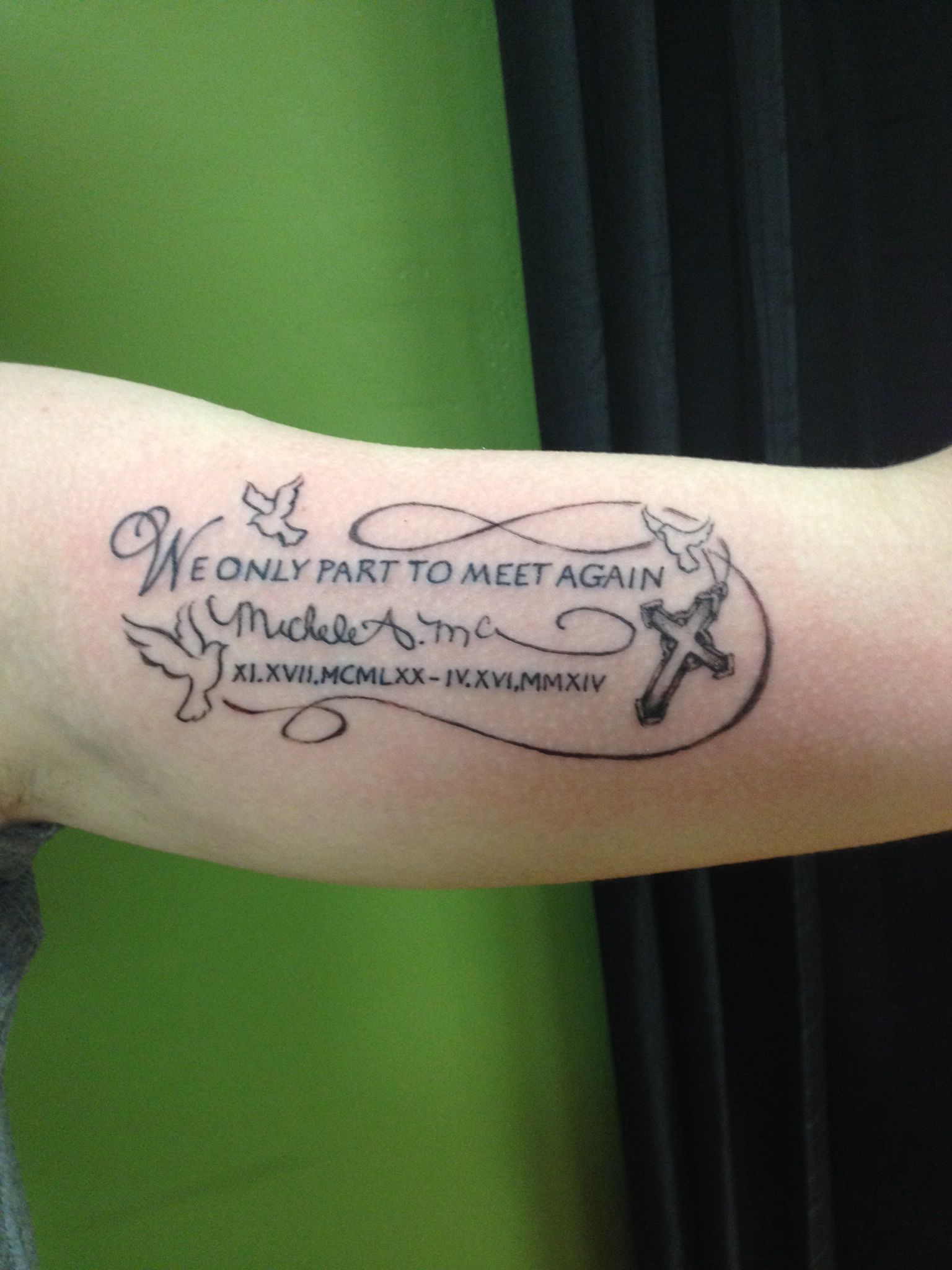 Remembrance Tattoos for Mom: Honoring Her Memory