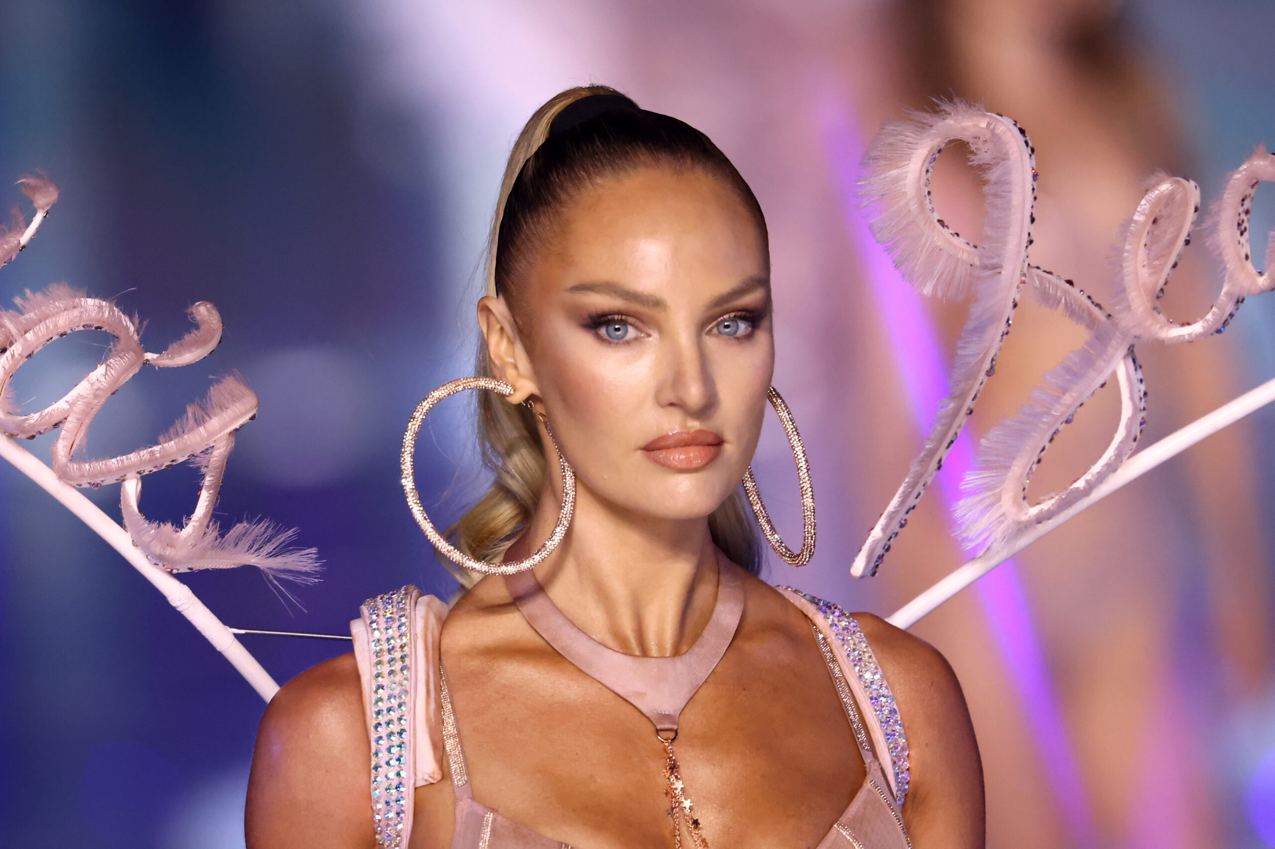 The 2024 Victoria S Secret Fashion Show Is Back And So Is The Swimwear Us Weekly The 2024 Victoria S Secret Fashion Show Is Back And So Is The Swimwear Us Weekly